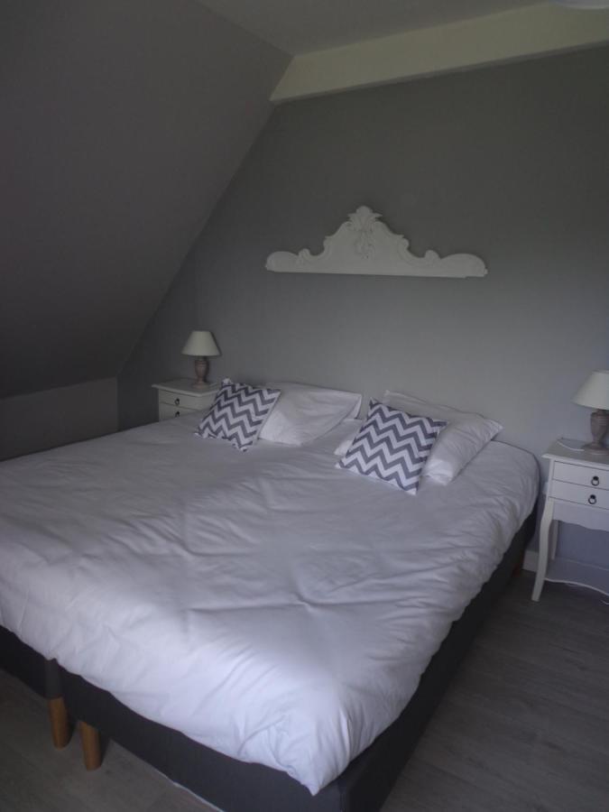 Les Fleurs Du Mont Bed & Breakfast Caux Exterior photo
