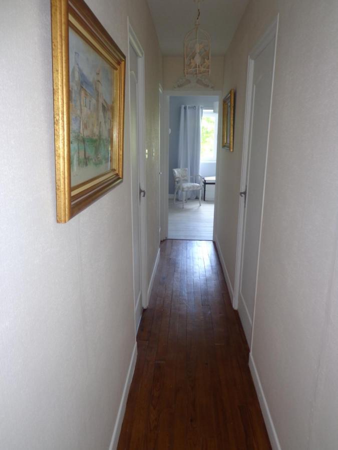 Les Fleurs Du Mont Bed & Breakfast Caux Exterior photo