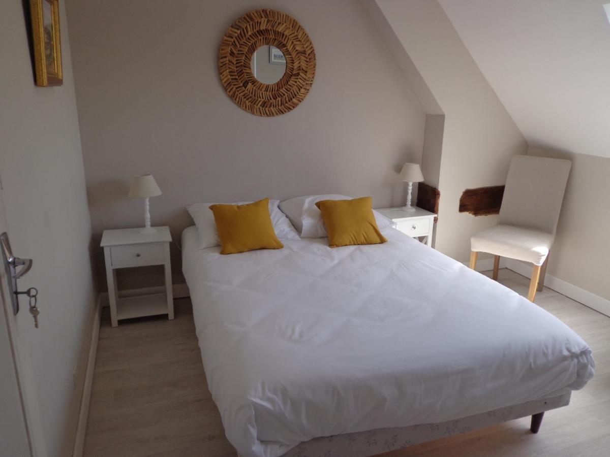 Les Fleurs Du Mont Bed & Breakfast Caux Exterior photo